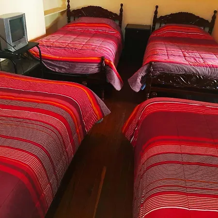 Hostal Compania De Jesus-3